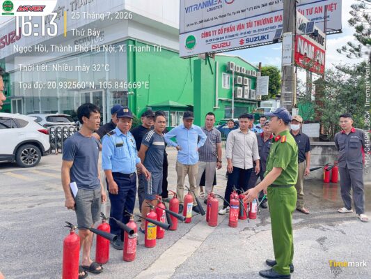 Lực lượng Cảnh sát PCCC hướng dẫn xử lý tình huống cháy tại An Việt