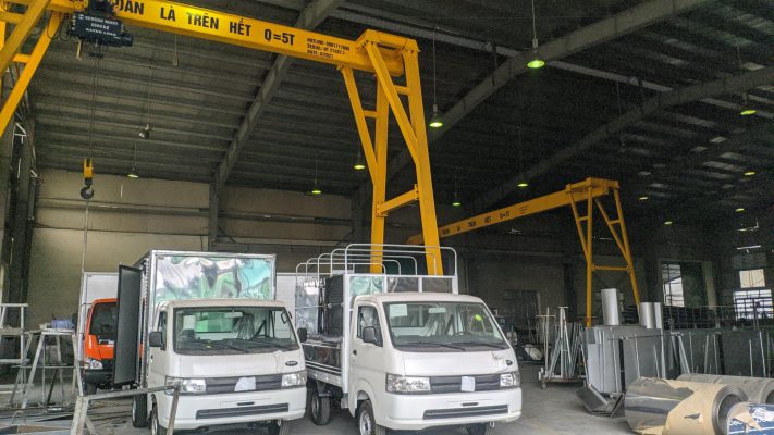 Xưởng sản xuất thùng xe An Việt rộng rãi với nhiều trang thiết bị hiện đại