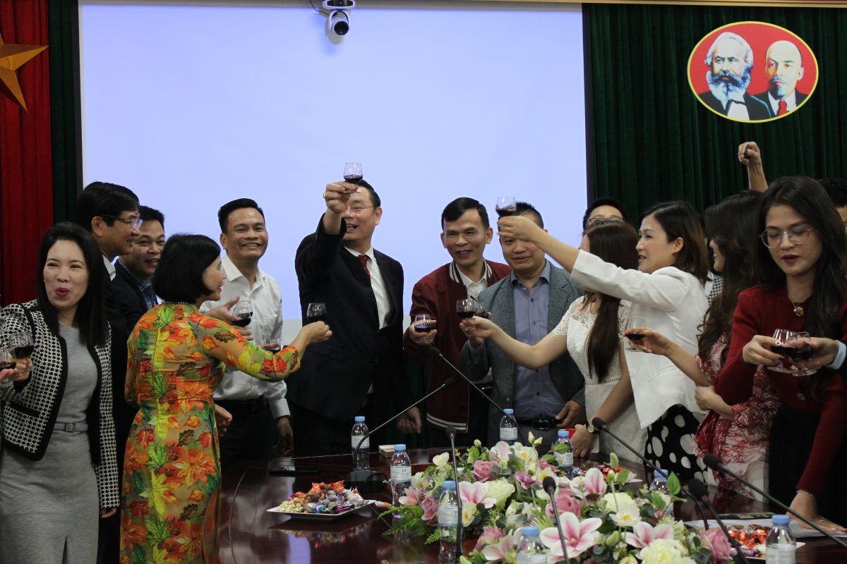 Niềm hân hoan của CBNV An Việt trong những ngày đầu năm